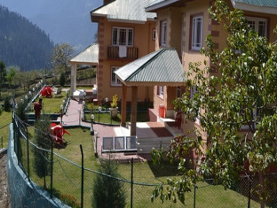 Paristan Resort Pahalgam Exterior photo