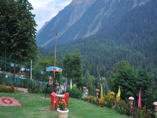 Paristan Resort Pahalgam Exterior photo